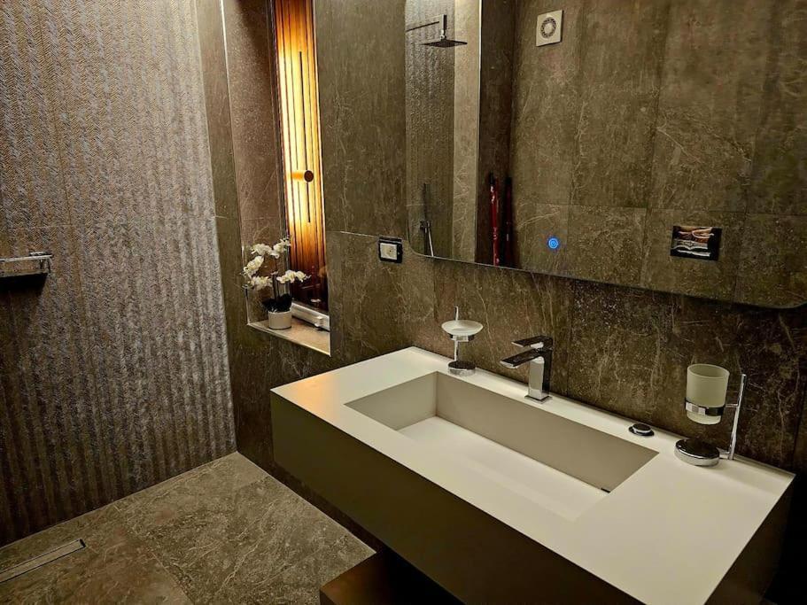 Blloku Suites, City Centre,Tirana Extérieur photo